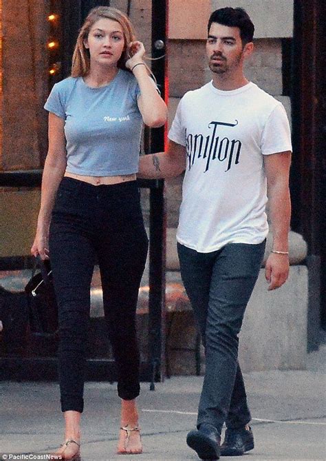 gigi hadid new boyfriend.